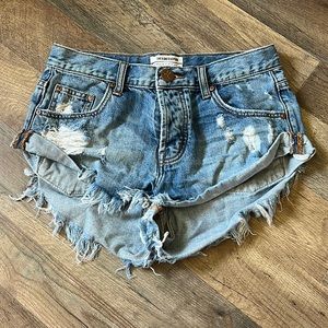 One teaspoon shorts size 24